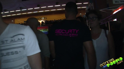 ADP Tube: Fucking among the people of the erotic salon of Barcelona
