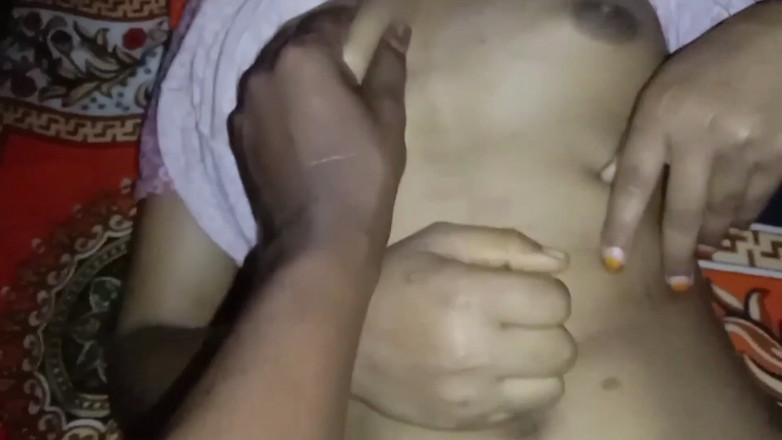 Boneshaker: Mahasiswi india dengan memek sempit dientot habis-habisan sama pacarnya