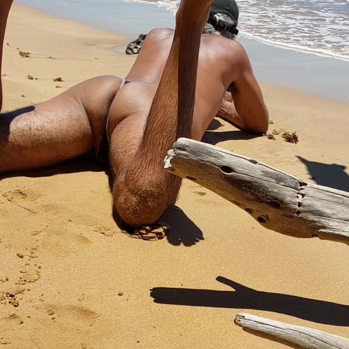 Ladysilvas: Ladysilva on the Beach Tanning Her Hot Ass