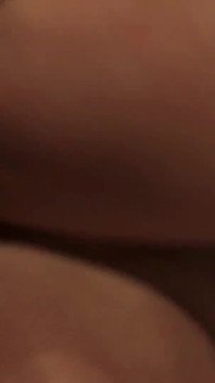 Awek si rambut coklat yang cantik berkongkek keras