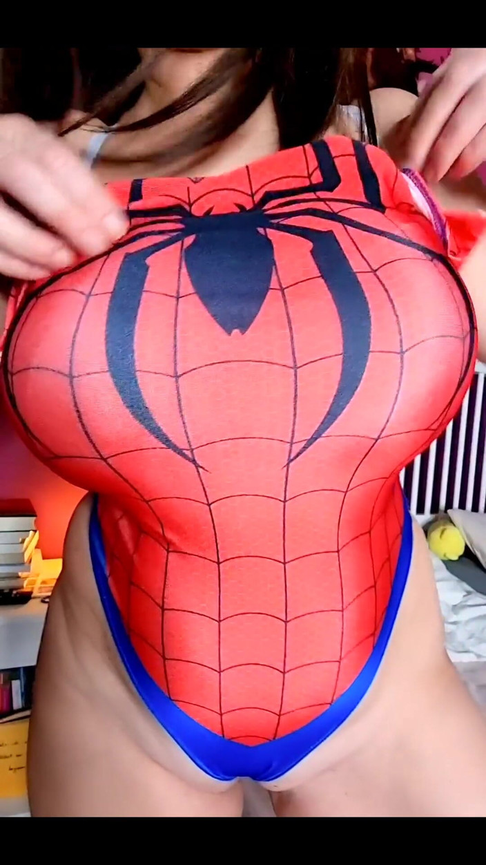 Britney Swallows - Cumtrainer: スパイダーガールの胸を出せ!尻を出せ!