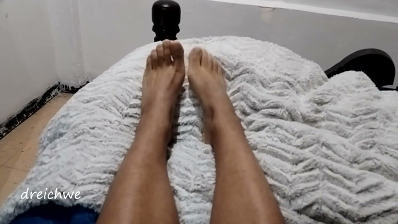 Dreichwe: Voetfetisj in mijn bed: je hebt een ongezonde obsessie met...