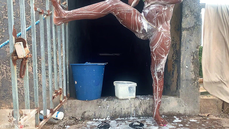 Naturelle Chocolat: Gorąca kąpiel w stylu wioski, miłość uczucie powiewu cios na...