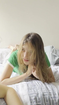 Staję się uległą lesbijką mojego niewolnika