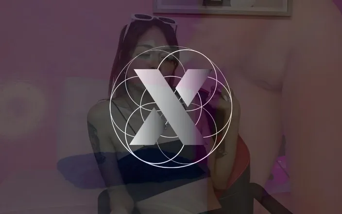 X Live Community: Horny Slut Swallows a Big Cock