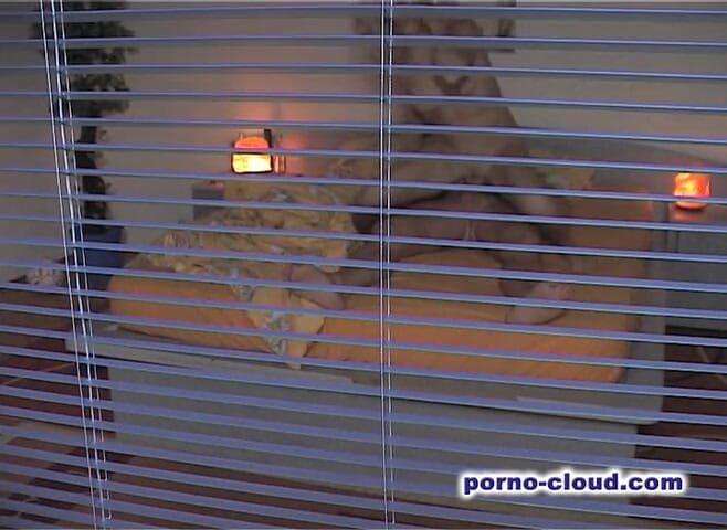 Porno Cloud: Справжня камера з поля зору