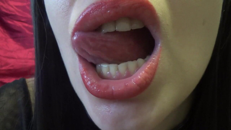 Goddess Misha Goldy: おまけいっぱいの舌と唾プレイで