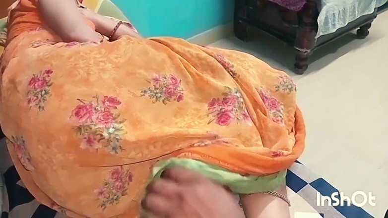 Village studio: Pasangan yang baru berkahwin menikmati tengah malam, video seks Hindi