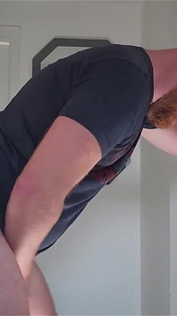 Za mnou se vystříkal zeď a ošukal mě.