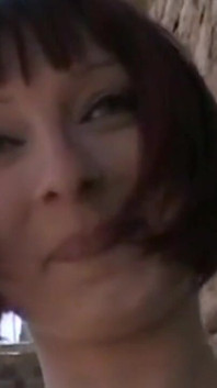 Mahylis : great redhead Mahylis doing a hot striptease