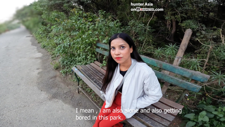 hunter Asia: Chica India Cachonda Engaña a Su Novio Y Es Follada...