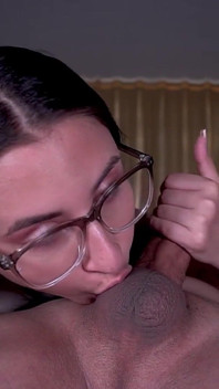 Tangled up in Passion: Laeris' 69 Blowjob Frenzy