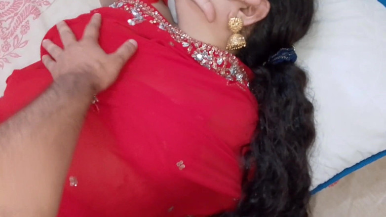 QueenbeautyQB: Indian Stepmother and Stepson's Sex Addiction