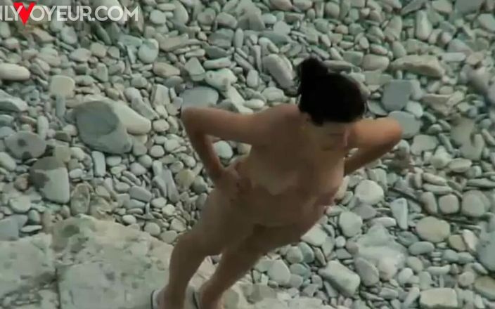 Only Voyeur: Pareja nudista amateur nadando y follando