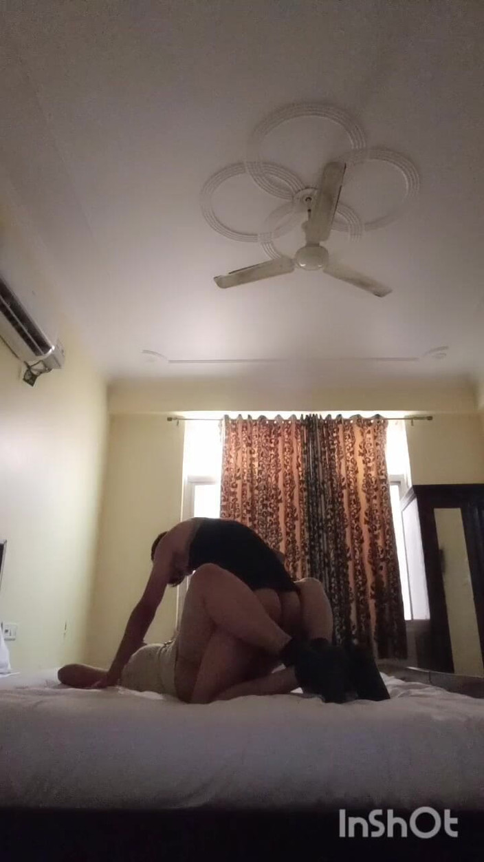 Sexgarl84: Maine Apni Girlfriend Ki Chik Nikalwa Di