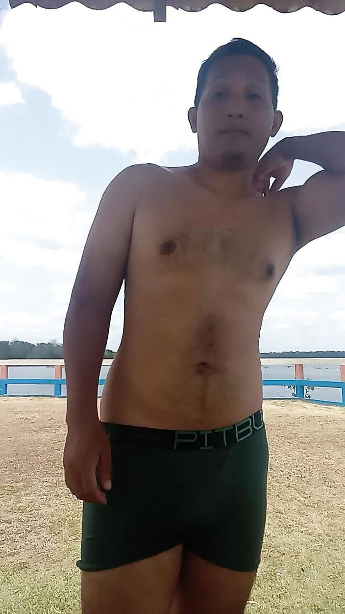 Giarlem slv: Masturbándose en un lugar abierto