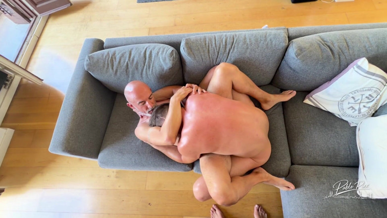 Pablo Pixx: Hung Italian Stepdaddy Breeds Royal Stepdaddy Raw