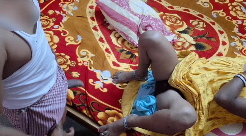 Sumaj: Iubită indiană desi futută în Oyo