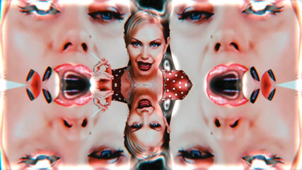 Goddess Misha Goldy: Rauchendes lipsoholia! SCHLEIFE!!!