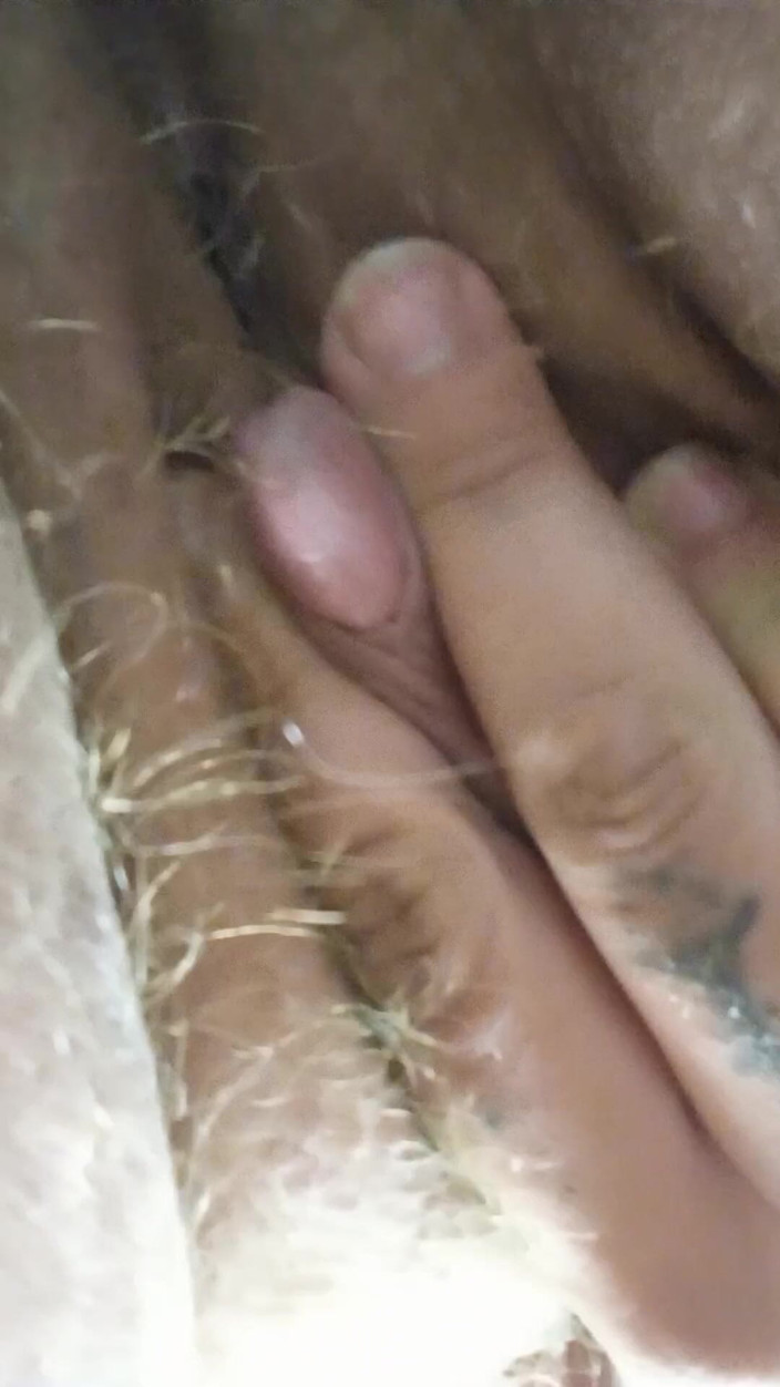 PoppyLethe: Sexy ftm bottom posílá vám video hlazení jeho ptáka (bez zvuku)