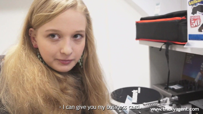Tricky Agent: Her first porn casting movie