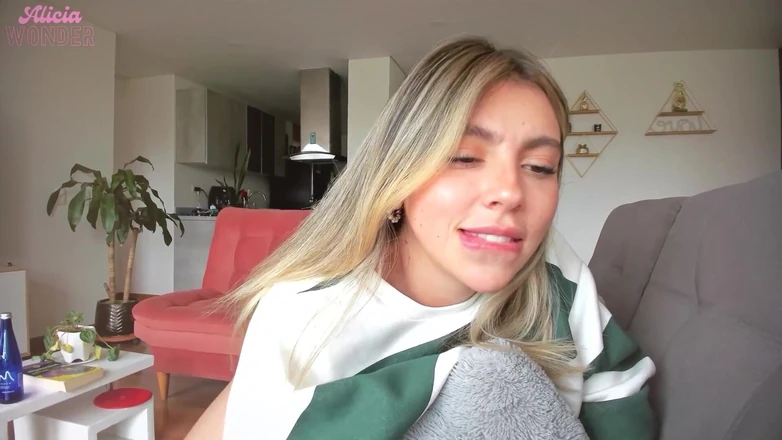 Cute Alice: Beautiful Alicia with an Angelic Face Masturbates, Rubbing Her Pussy...