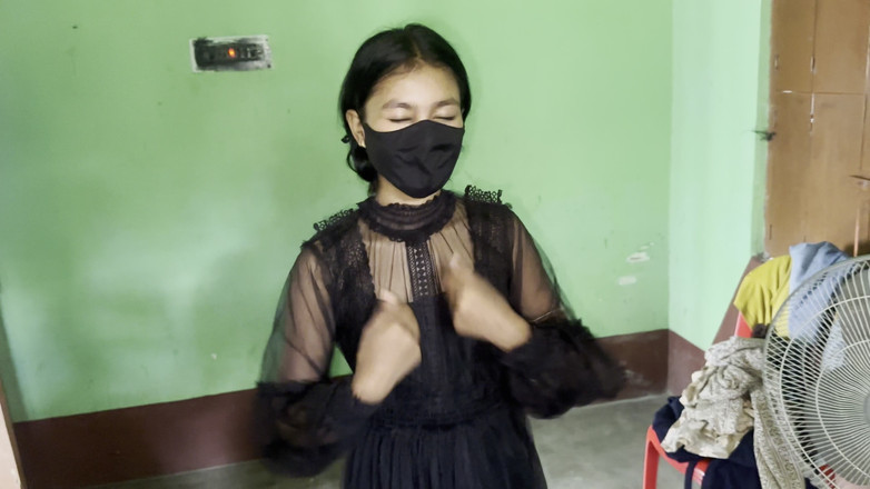 Analupdate: La ragazza indiana del villaggio indiano non ha fallito il...