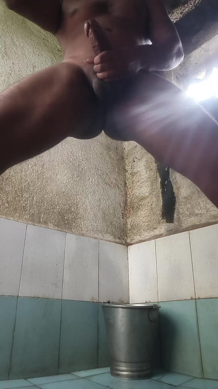 Needajob: C'è qualcuno che succhierà il mio pene e tutto il?