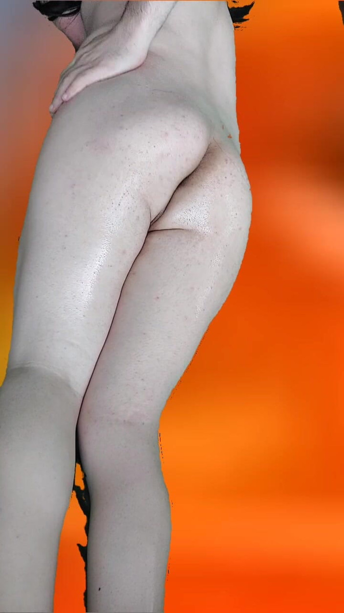 Kitty_Cross: Une jolie tapette éjacule au cul chaud et huilé, femboy, éjaculations