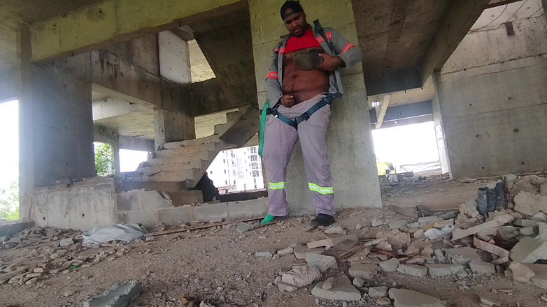 TheBlacKHunterr: 午休时间和我在工作中隐藏的混乱