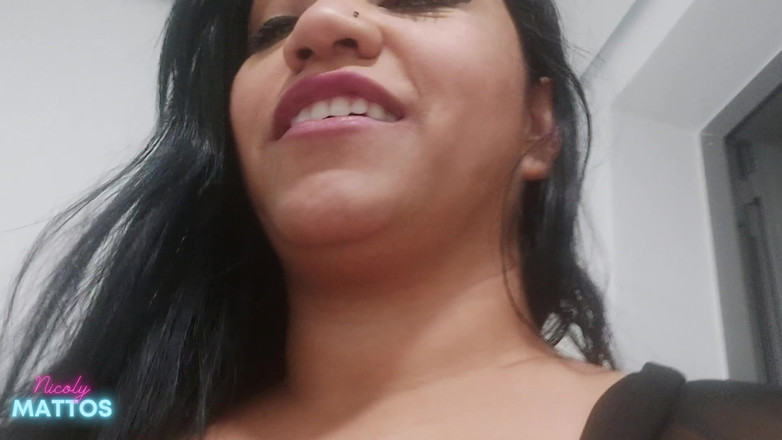 Nicoly Mattos: Người cửa nhà nghịch ngợm anh ấy xuất tinh trên lông âm...