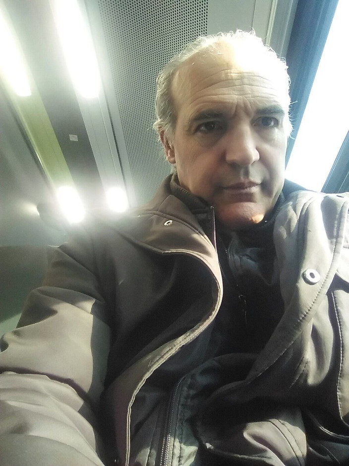 Setesesso7: Piss, dusch och onani innan du går till jobbet.