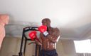 Hallelujah Johnson: Boxing workout Saq Training es un método útil y eficaz de...