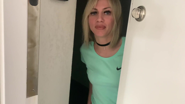 LoveHomePorn: Дівчина друга не могла відмовитися від мого великого члена