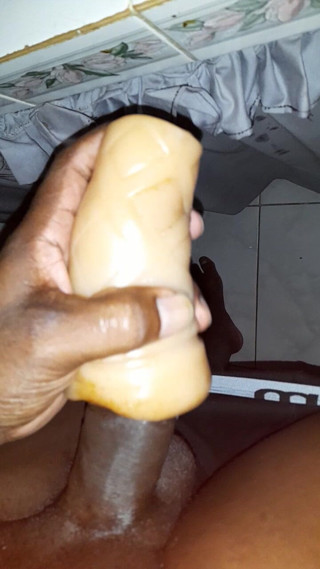 Islandvibes69: Jerking off S11 E5