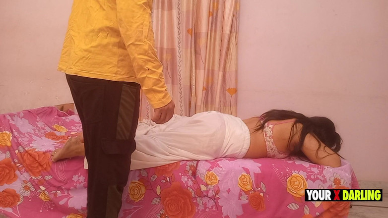 Jony Darling: Den 03 nevlastní syn ošukal její macechu při masírování