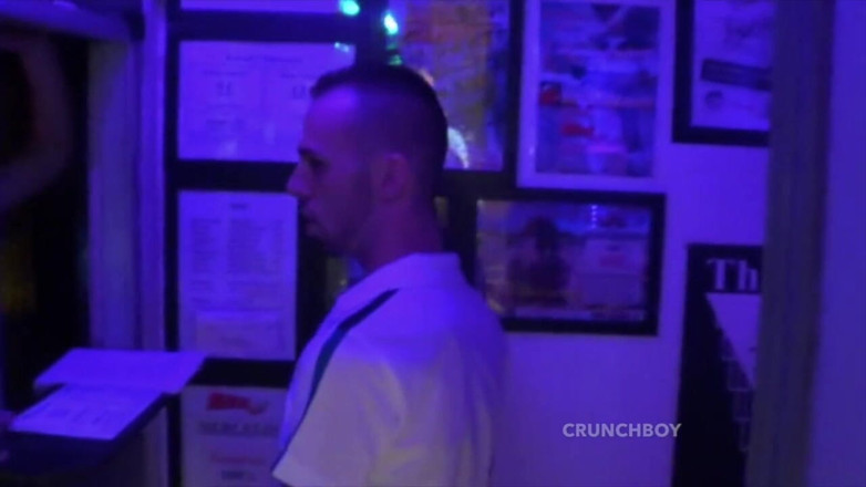 Raw French Bad boys: ライアンはスニーカーの支配とジョナサンによって提出された
