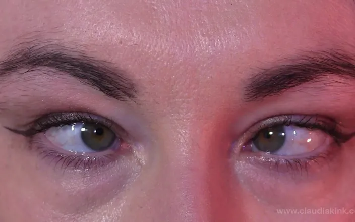 Claudia Kink: Eye Crossing and Tricks
