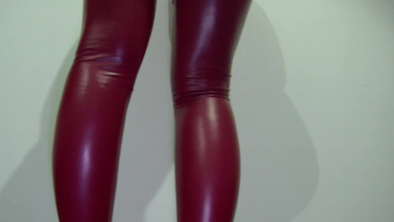 Leather Addict: Sexy Nia in Tight Burgundy Leather Leggings