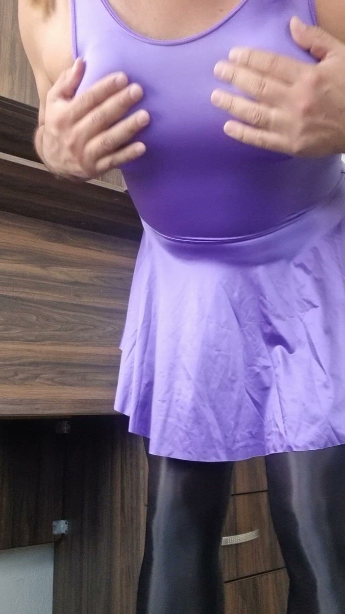 Sexy shinny clothes: Pakaian Baru Super Berkilat Pendek Seksi Hijau Sutera Seluar Dalam...