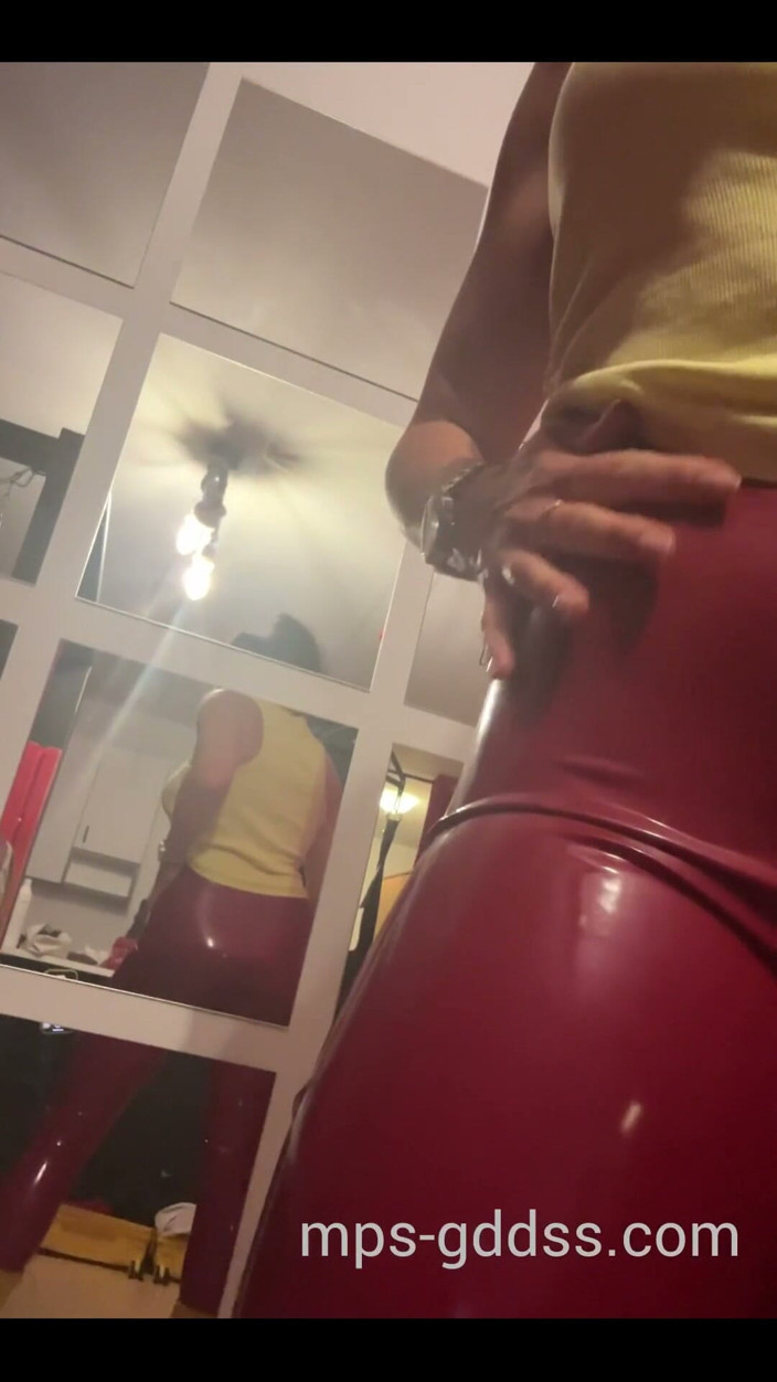Dominatrix Miss Patricia Stark: Adore，不要停下来！！