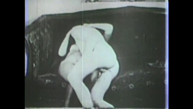 The Unforgettable: Pelacur dan ballerina menjijikkan