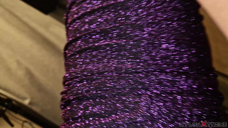 Nylon Xtreme: POV Elena Clark Baise Avec Collant Gris Et Bottes