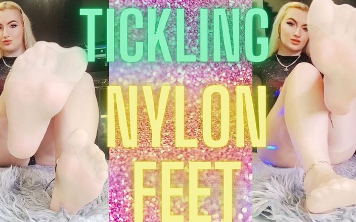 Monika Nylon: (11) Щекотка ступней в нейлоне