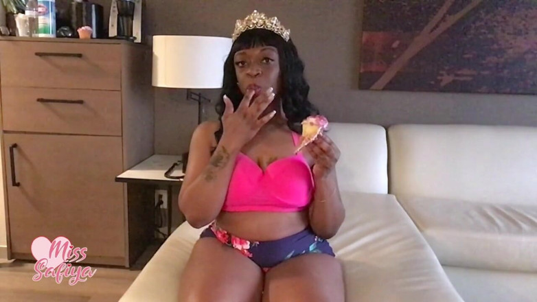 Miss-Safiya: Aniversário de cupcake crush