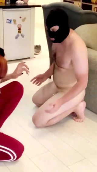 Mistressrola: Air Blocking Techniques to Seduce His Desire