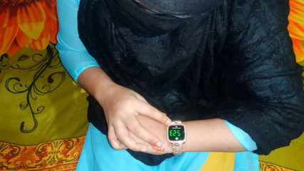 ValuableBridge1: Tendo um ótimo tempo com uma garota bonita