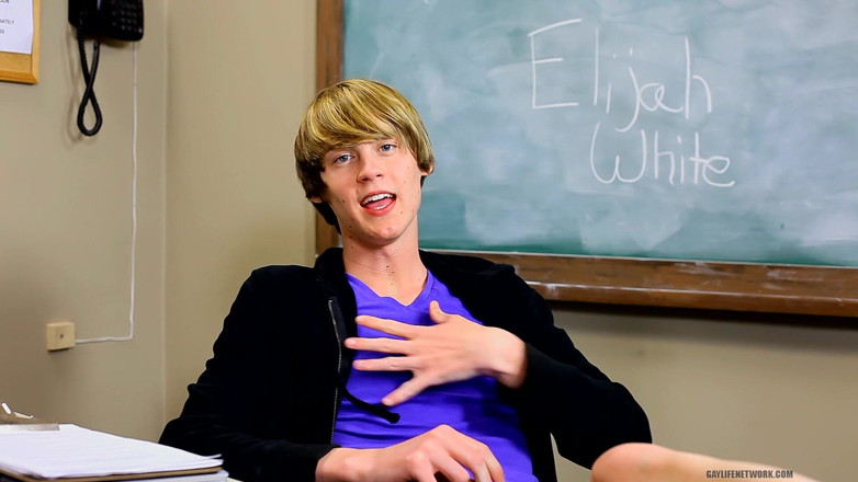 Teach Twinks: Na place se sladkým Elijahem