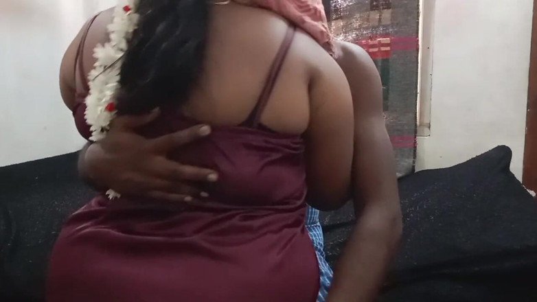 Santhi89: Bini rumah panas Tamil berkongkek bagus