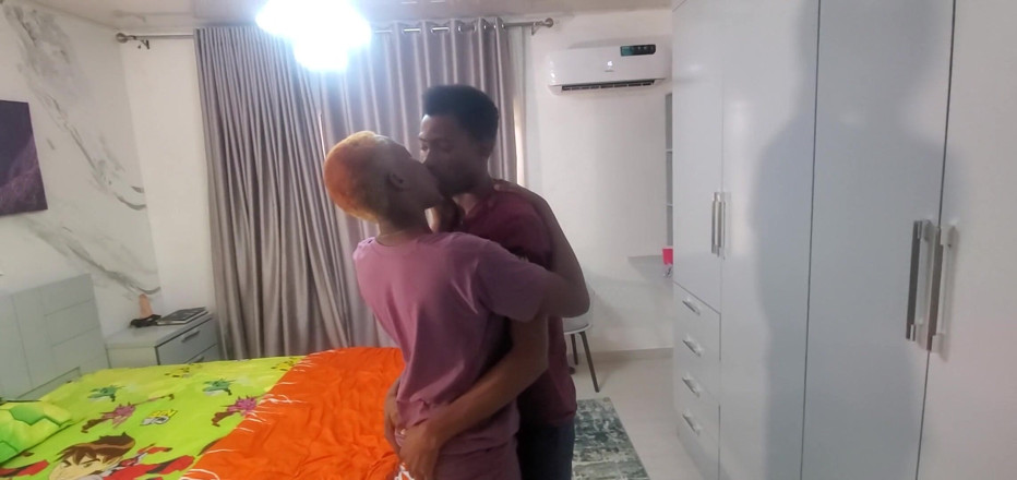 Funfor10k straight videos only: Young Couples Fucking Fast and Hard